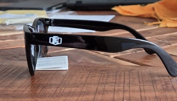 Lunettes de soleil
